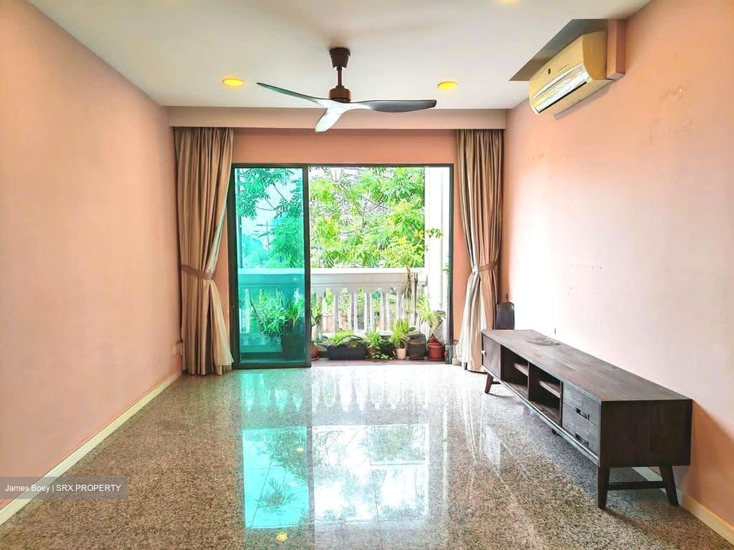 Stratford Court (D16), Condominium #615151371